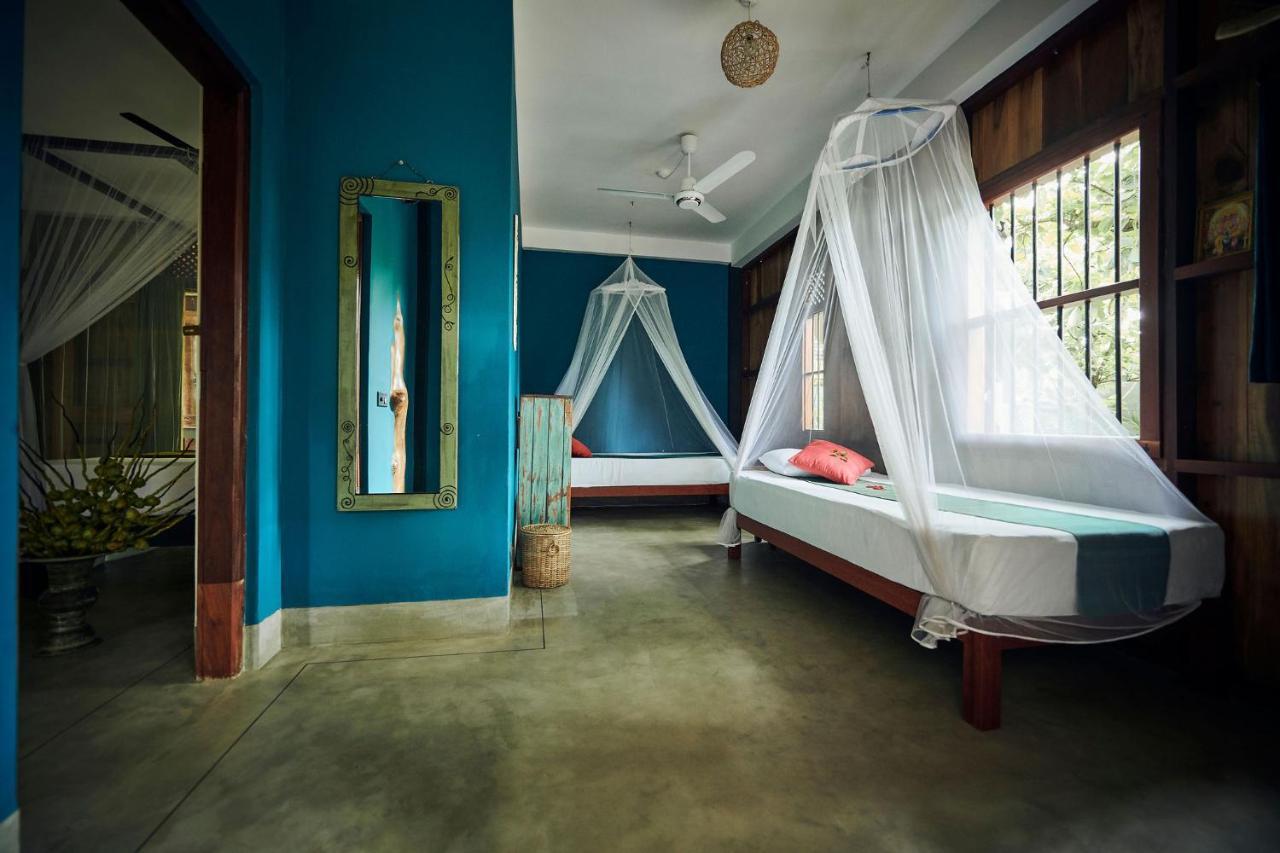 Casa Vana Hiriketiya Диквела Екстериор снимка